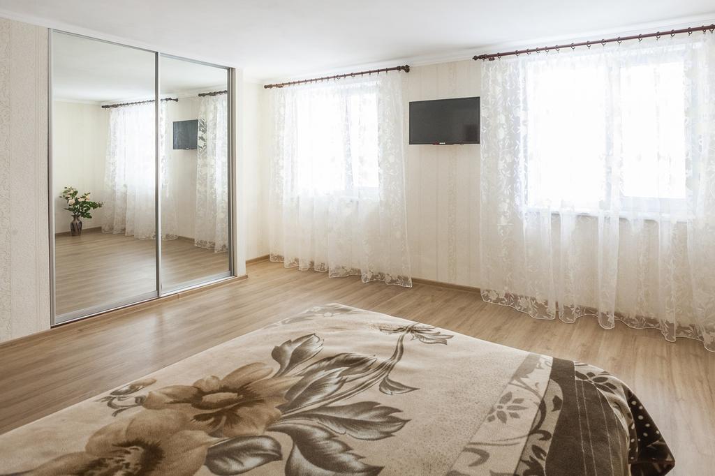 Apartment On Zhukovskogo Odessa Eksteriør billede