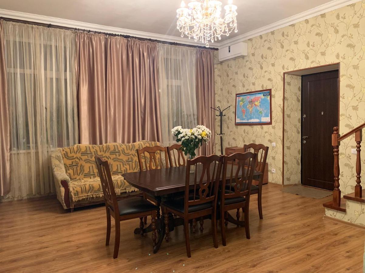 Apartment On Zhukovskogo Odessa Eksteriør billede